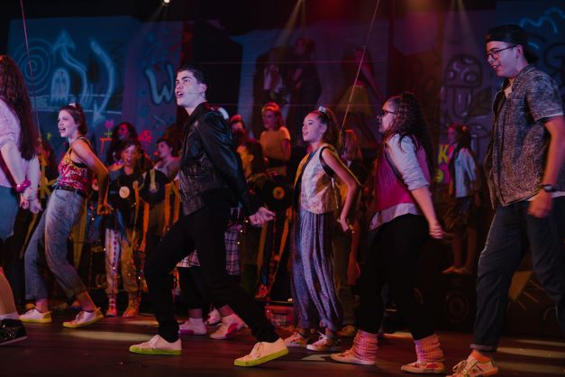 Back To The Eighties performance photos