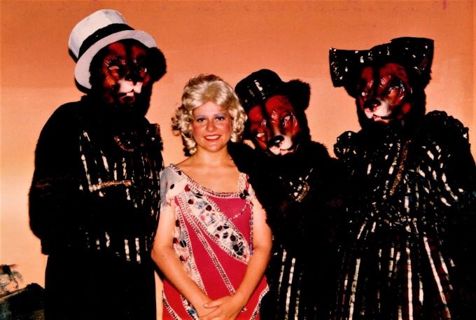 Marguerita Vorobioff as Goldilocks with the Three Bears played by Terry Holm Narelle Mason and Jeanette Bock 
