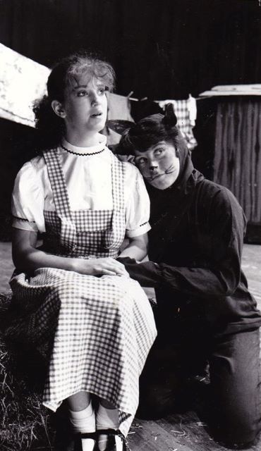 rebecca hutchins as dorothy and marissa kerr as toto in the wizard of oz 1990